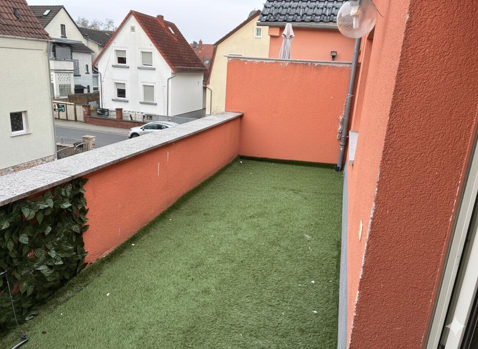 Großzügiges Wohnglück in Mörfelden-Walldorf: 4 Zimmer mit Balkon & Einbauküche