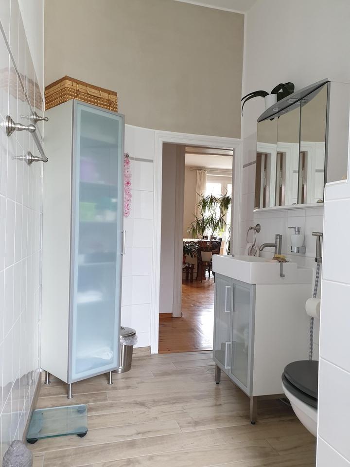 Lichtdurchflutete, vollausgestattete ETW mit 4 Schlafzimmern – Bild 28