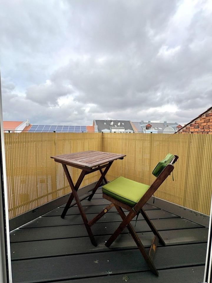 Liebevoll möblierte 2-Zimmerwohnung mit Balkon – bezugsfrei, ruhig & mitten in Fürth – Bild 11