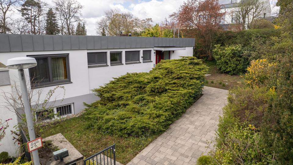 Großzügiger, heller, energetisch sanierter Bungalow in bester Wohnlage von Darmstadt – Bild 21