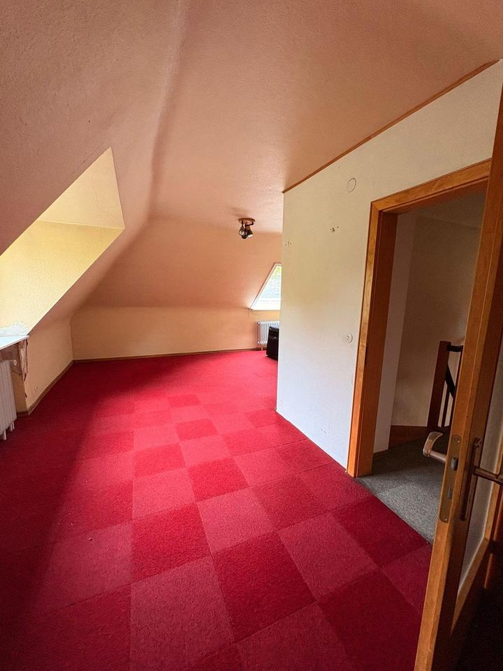 PLZ 22399 Großes Einfamilienhaus in Top Lage in Hamburg Poppenbüttel – Bild 12