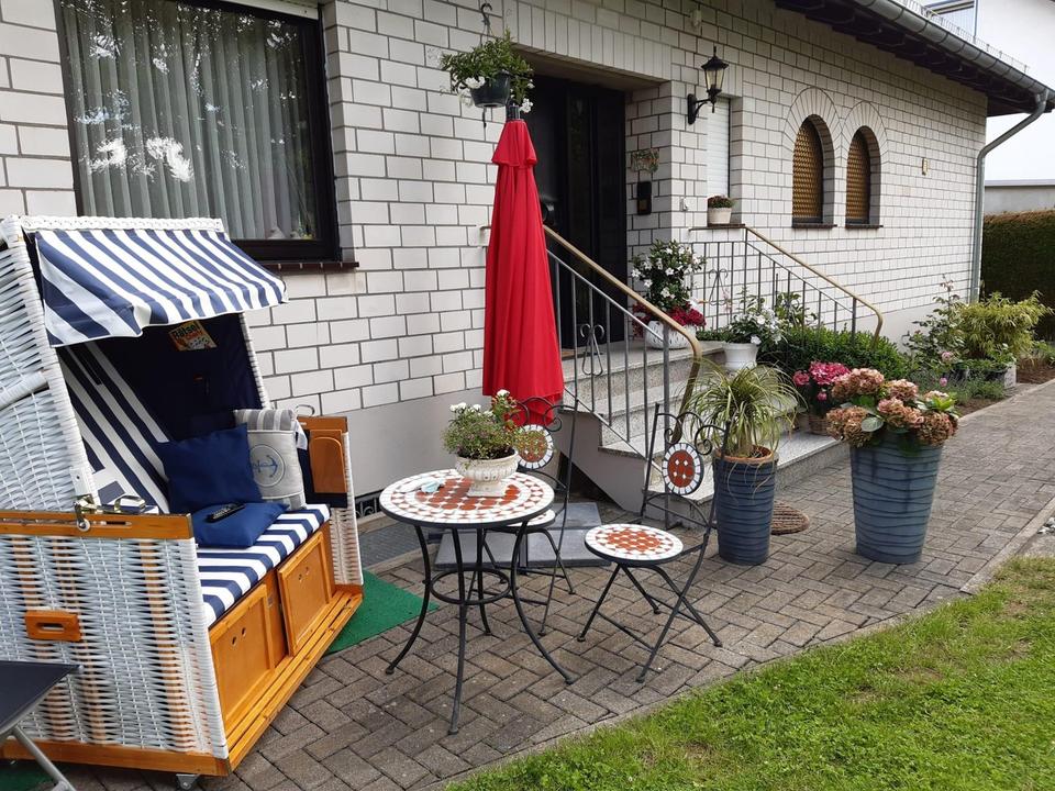 Großzügiges Einfamilienhaus mit Einliegerwohnung in toller Lage – Bild 7