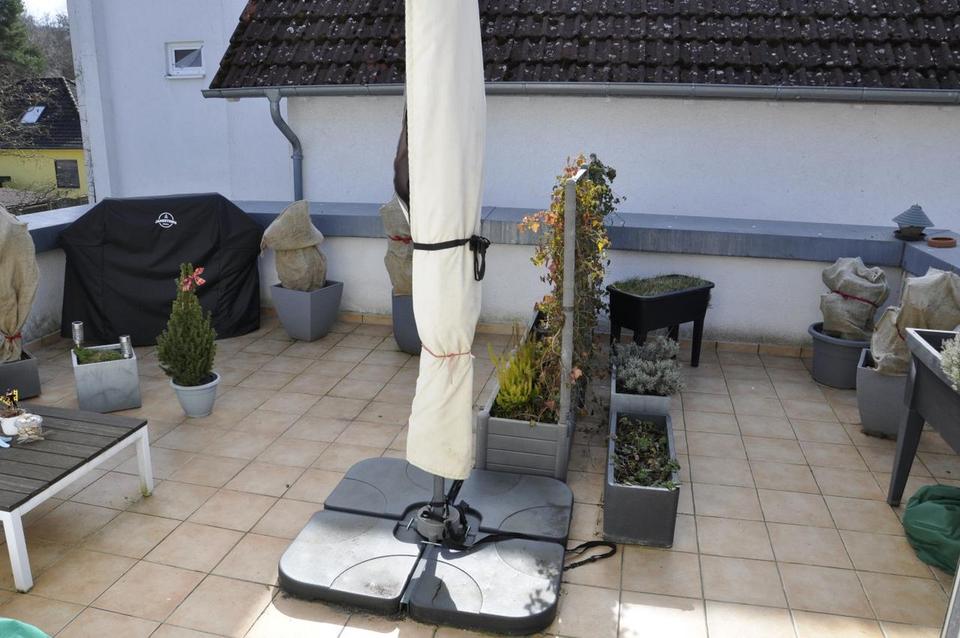 Moderne 3-Zimmer-Dachgeschoss-Maisonettewohnung mit Terrasse und Einzelgarage! – Bild 14