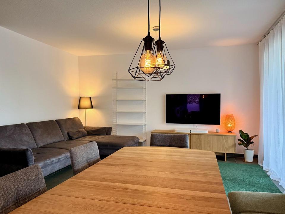 Lichtdurchflutete 3,5-Zimmer-Wohnung mit Panoramablick – teilmöbliert möglich – Bild 4